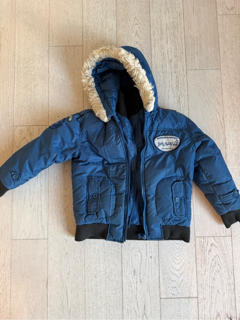 Appaman Blue Hooded Puffer Jacket with Faux Fur Trim size 6 kids